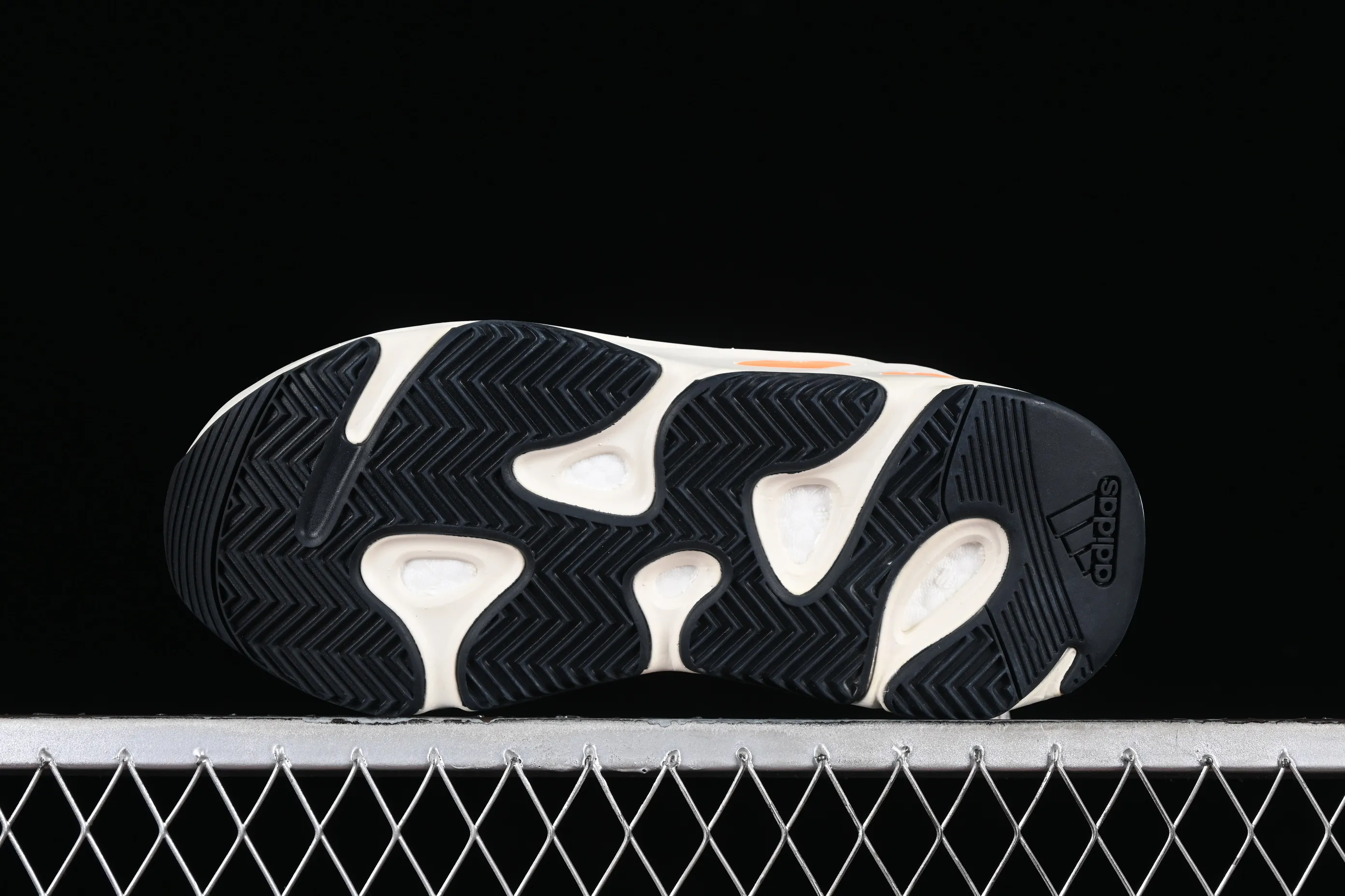 All Categories Ad Yeezy Coconut Series G Version Ad Calabasas Yeezy Boost 700 Runner B75571 Kanye Coconut 700 3M Reflective Running Shoes